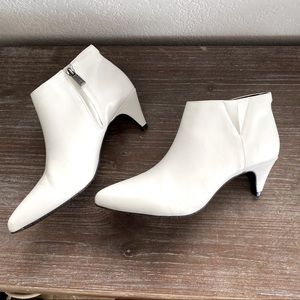 Kenneth Cole White Leather Booties